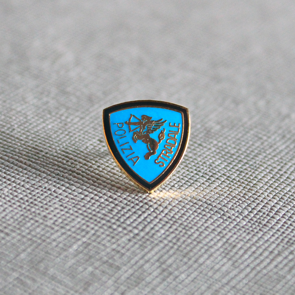 pins-smaltate-levigate-economiche